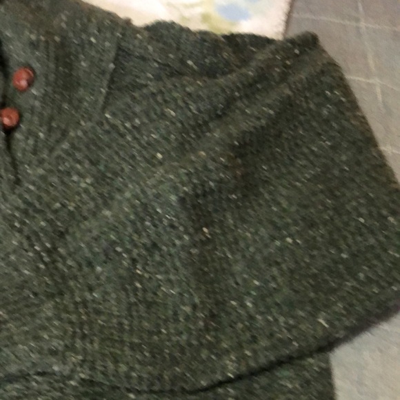 Rag & bone gorgeous knit sweater! Great leather woven buttons. Big puff sleeves! - Picture 6 of 7